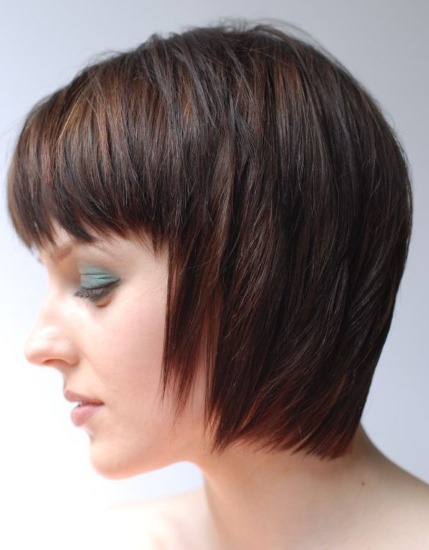 Стрижки с челкой на средние волосы 2022. Фото модных стрижек для круглого, овального, квадратного лица